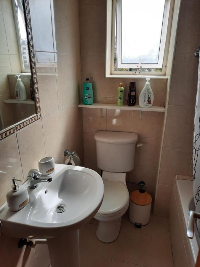 Large Apt 2 Bedrooms Sea View & 2 Balconies Ларнака Экстерьер фото